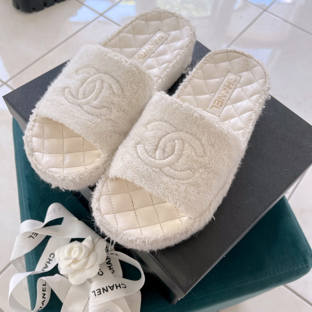 Chanel lamb skin mule